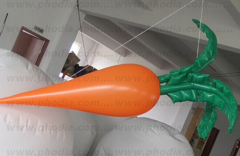 carotte gonflable géante