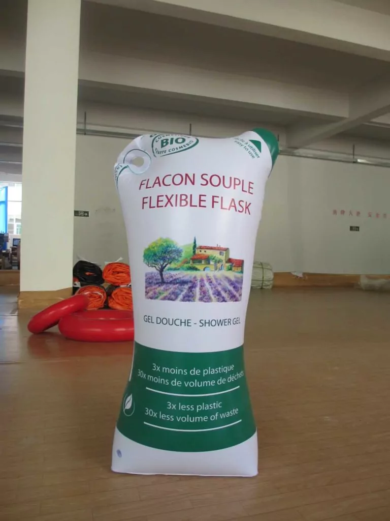 flacon souple flexible flask géant : plv à suspendre