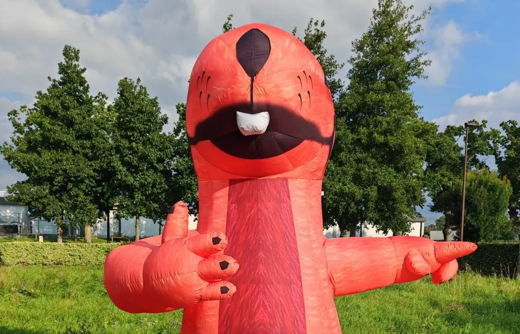 Mascotte géante gonflable par l'agence de publicité et marketing